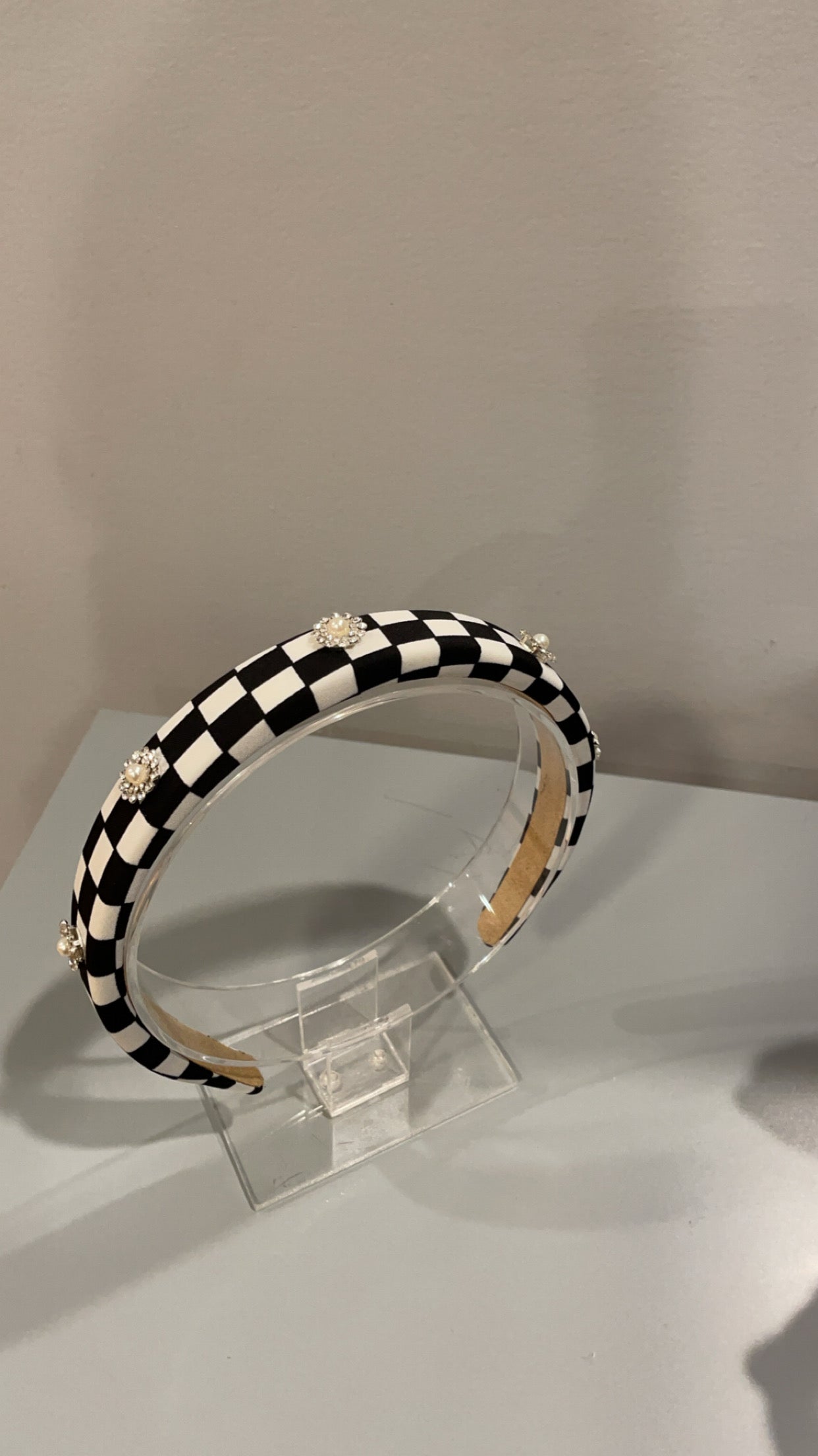 Checkered Pearl headband